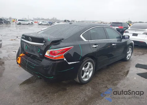 2014 Nissan Altima 2.5 Sv z USA, uszkodzony, nr VIN 1N4AL3AP4EC273141